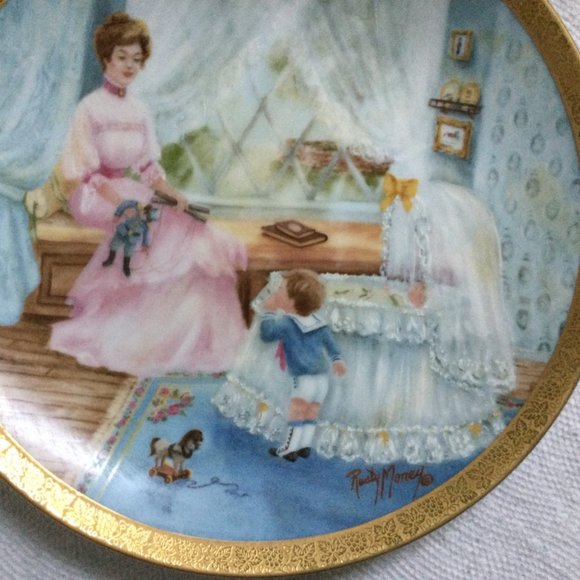 Vintage R J Ernst Enterprises The Mommy & Me Series baby's sleeping plate ba - Picture 3 of 5